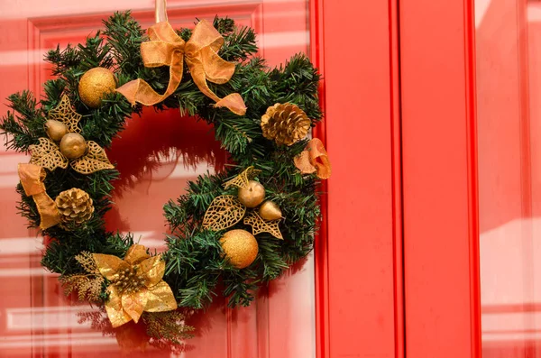 Tradicional Grinalda Natal Planta Azevinho Decoração Natal — Fotografia de Stock