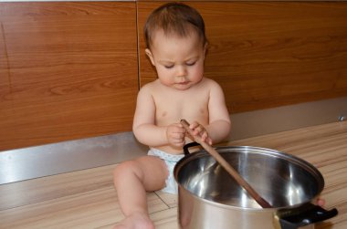 gömlek küçük bebek şef aşçı olmadan sevimli altı aylık bebek