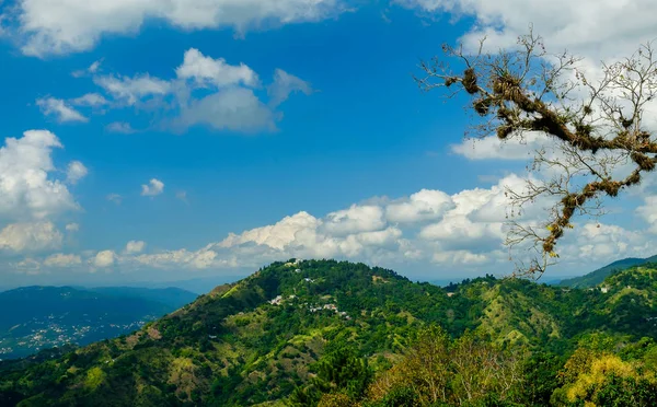 Görünüm üzerinden ve Blue Mountains Jamaika