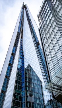 Londra, İngiltere, Aug 2018, İtalyan mimar Renzo Piano tarafından tasarlanan Çömlek Üst Bina manzarası