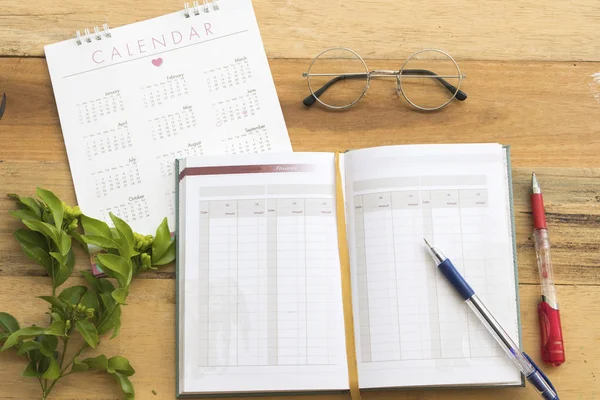 Notizbuch Mit Geschäftskalender Schreibtisch — Stockfoto