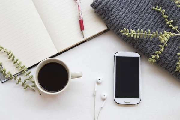 Planificador Cuadernos Teléfono Móvil Para Trabajo Negocios Con Café Caliente — Foto de Stock