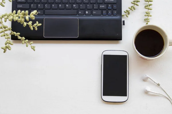 Zápisník Plánovač Mobilní Telefon Počítač Pro Podnikání Práci Horkou Kávu — Stock fotografie