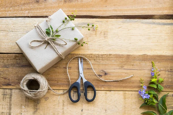 Paquete Caja Preparar Enviar Disposición Del Cliente Estilo Laico Plano —  Fotos de Stock