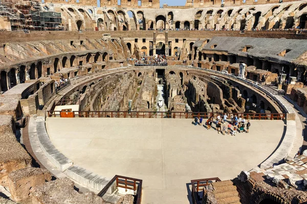 Roma Italia Giugno 2017 Visita Turistica All Interno Del Colosseo — Foto Stock