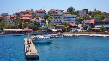 Ammouliani, Chalkidiki, Yunanistan - 27 Temmuz 2012: Panoramik Ammouliani Adası, Athos, Chalkidiki, Orta Makedonya, Yunanistan 