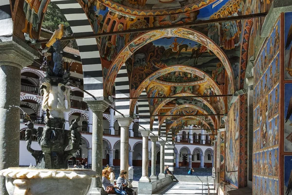 Rila Monastery Bulgaria Aprile 2018 Visita Turistica Monastero San Ivan — Foto Stock