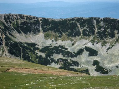 Pirin Dağı, Bulgaristan için Vihren tepe tırmanma panoramik görünümünden rota