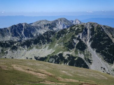 Pirin Dağı, Bulgaristan için Vihren tepe tırmanma panoramik görünümünden rota