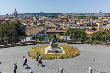 Roma, İtalya - 22 Haziran 2017: Viale del Belvedere muhteşem panoramik görünümünden için Roma, İtalya