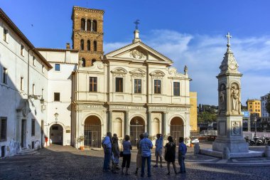 Rome, İtalya - 22 Haziran 2017: Basilica of St Bartholomew Island City Roma, İtalya
