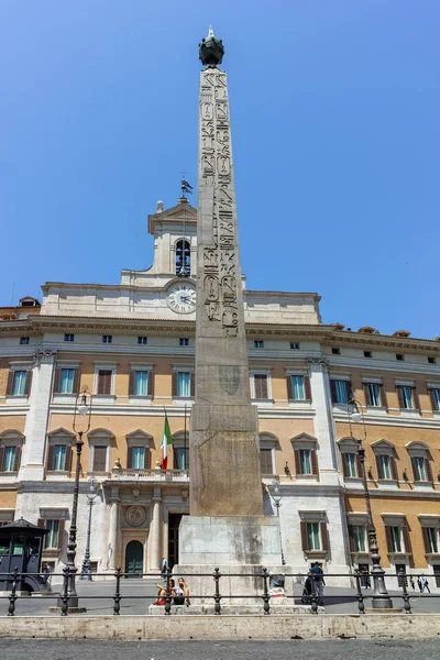 Rome Olaszország 2017 Június Elképesztő Palazzo Montecitorio Obeliszk Montecitorio Róma — Stock Fotó