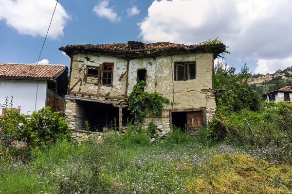 Casas Abandonadas Del Siglo Xix Pueblo Zlatolist Región Blagoevgrad Bulgaria — Foto de Stock