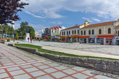 Edirne, Türkiye - 26 Mayıs 2018: Meydanı ve Edirne şehri, Doğu Trakya, Türkiye'nin merkezi street