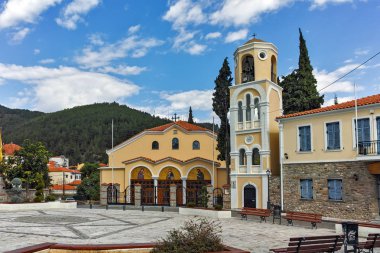 Xanthi, Yunanistan - 23 Eylül 2017: Ortodoks Kilisesi eski şehir, İskeçe, Doğu Makedonya ve Trakya, Yunanistan