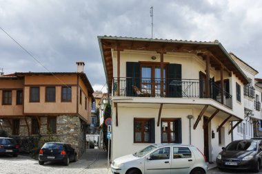 Xanthi, Yunanistan - 23 Eylül 2017: Tipik sokak ve eski evde eski şehir, İskeçe, Doğu Makedonya ve Trakya, Yunanistan