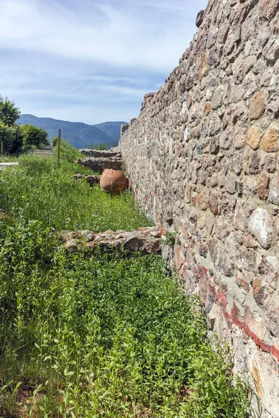 Antik Bizans kale kasaba, Peshtera, Pazarcık bölge, Bulgaristan ın Peristera kalıntıları