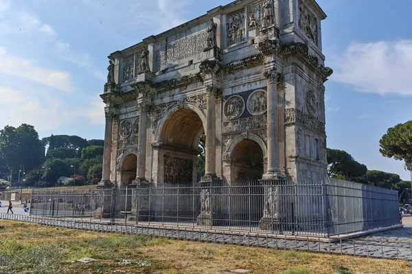 Rome Italy June 2017 Utrolig Utsikt Arch Constantine Nær Colosseum – stockfoto