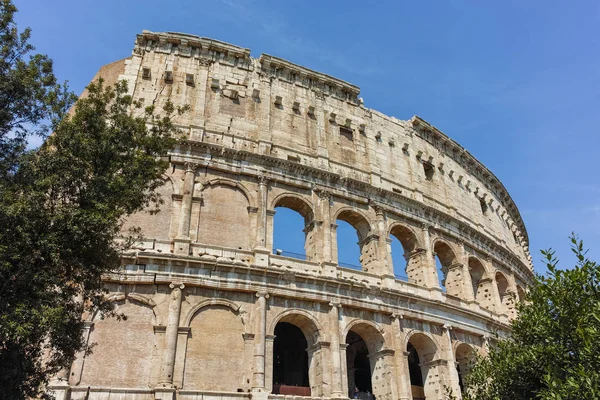 Rom Italien Juni 2017 Aussenansicht Des Kolosseums Der Stadt Rom — Stockfoto