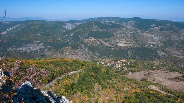 Удивительный Осенний Пейзаж Ruen Mountain Северная Часть Горы Влахина Кюстендил — стоковое фото