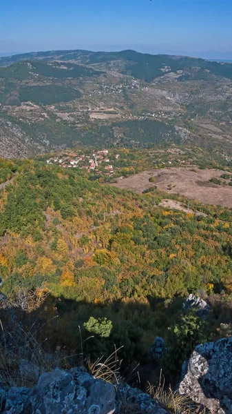 Şaşırtıcı Sonbahar Manzara Ruen Dağ Kuzey Kesiminde Vlahina Dağı Köstendil — Stok fotoğraf