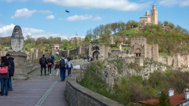 Veliko Tarnovo, Bulgaristan - 9 Nisan 2017: Ortaçağ Kalesi Tsarevets - İkinci Bulgar İmparatorluğu, Veliko Tarnovo, Bulgaristan başkenti Harabeleri