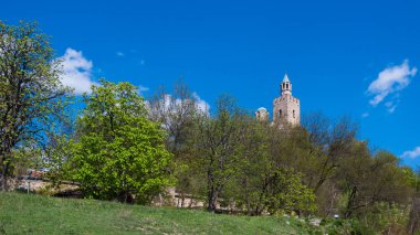 Veliko Tarnovo, Bulgaristan - 9 Nisan 2017: Ortaçağ Kalesi Tsarevets - İkinci Bulgar İmparatorluğu, Veliko Tarnovo, Bulgaristan başkenti Harabeleri