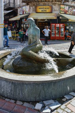 Edirne, Türkiye - 26 Mayıs 2018: Alışveriş yayalara Edirne şehri, Doğu Trakya, Türkiye'nin merkezi