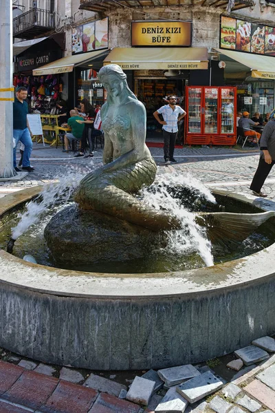 Edirne, Türkiye - 26 Mayıs 2018: Alışveriş yayalara Edirne şehri, Doğu Trakya, Türkiye'nin merkezi