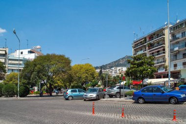 Kavala, Yunanistan - 17 Haziran 2011: Panoramik şehir Kavala, Doğu Makedonya ve Trakya, Yunanistan, ortasına