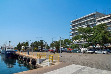 Kavala, Yunanistan - 17 Haziran 2011: Panoramik şehir Kavala, Doğu Makedonya ve Trakya, Yunanistan, ortasına