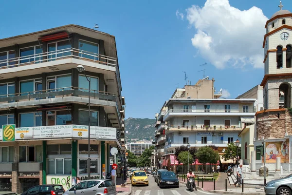 Kavala, Yunanistan - 17 Haziran 2011: Panoramik şehir Kavala, Doğu Makedonya ve Trakya, Yunanistan, ortasına