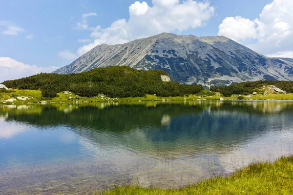 Úžasné Letní Krajina Muratovo Jezero Pohoří Pirin Bulharsko — Stock fotografie