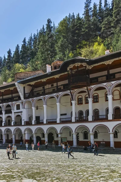 Monasterio Rila Bulgaria Abril 2018 Edificio Medieval Del Monasterio San — Foto de Stock