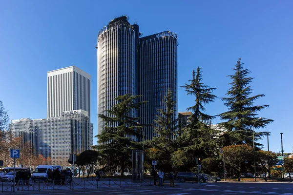 Madrid España Enero 2018 Edificios Comerciales Calle Paseo Castellana Madrid — Foto de Stock