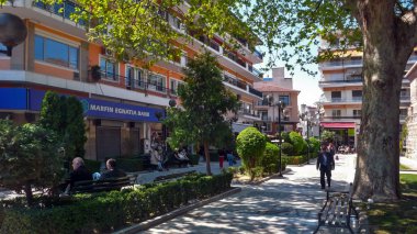 Serez, Yunanistan - 22 Nisan 2011: Panoramik şehir merkezi Serres, Doğu Makedonya ve Trakya, Yunanistan için