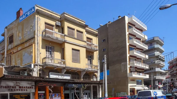 Serez, Yunanistan - 22 Nisan 2011: Panoramik şehir merkezi Serres, Doğu Makedonya ve Trakya, Yunanistan için