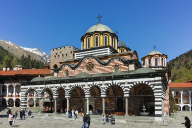 Rila Manastırı, Bulgaristan - 21 Nisan 2018: Ortaçağ bina, manastır Saint Ivan (John), Rila (Rila Manastırı), bölge: Kyustendil, Bulgaria