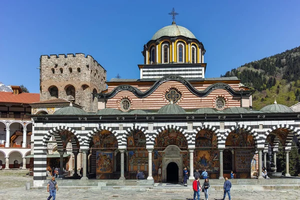 Rila Manastırı, Bulgaristan - 21 Nisan 2018: Ortaçağ bina, manastır Saint Ivan (John), Rila (Rila Manastırı), bölge: Kyustendil, Bulgaria