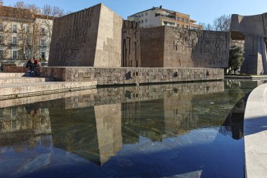 Madrid, İspanya - 21 Ocak 2018: Jorge Juan ve Santacilia Plaza de Colon Madrid şehir, İspanya, anıt