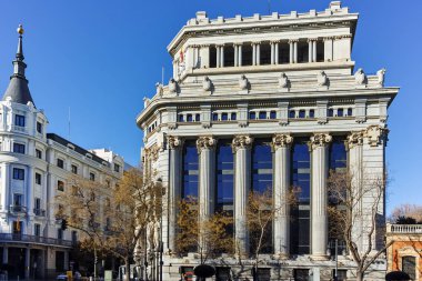 Madrid, İspanya - 21 Ocak 2018: Cervantes Enstitüsü Alcala cadde şehir Madrid, İspanya'nın bina