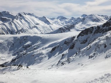 Todorka tepe, Pirin Dağı, Bulgaristan üzerinden muhteşem kış görünümü