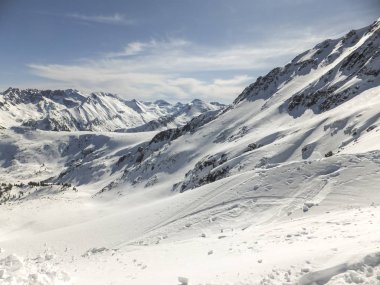 Todorka tepe, Pirin Dağı, Bulgaristan üzerinden muhteşem kış görünümü