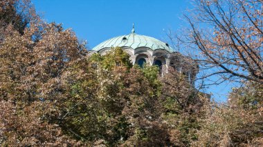 Sofia, Bulgaristan - 5 Ekim 2018: Katedral kilise St. Nedelya Sofya, Bulgaristan