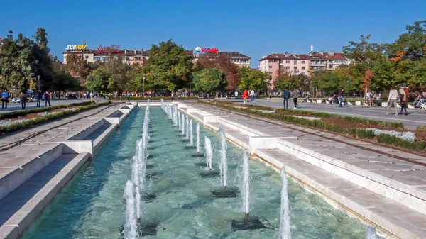 Sofia Bulgaria Octubre 2018 Fuentes Frente Palacio Nacional Cultura Sofía — Foto de Stock