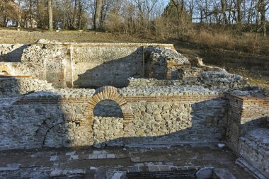 Gün batımı görünümü antik termal banyoları, Diocletianopolis, Hisarya kasaba, Plovdiv Bölge, Bulgaristan