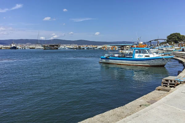 Nessebar Bulgária Agosto 2018 Panorama Com Barco Pesca Porto Nessebar — Fotografia de Stock