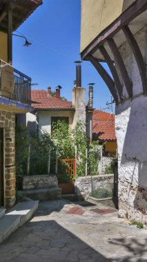 Arnea, Chalkidiki, Yunanistan - 23 Temmuz 2012: Eski evleri şehir Arnea,, Chalkidiki, Orta Makedonya, Yunanistan