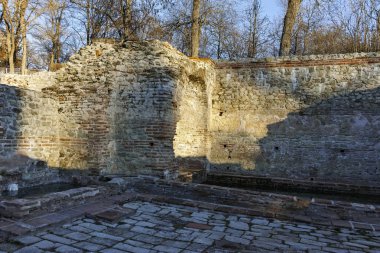 Gün batımı görünümü antik termal banyoları, Diocletianopolis, Hisarya kasaba, Plovdiv Bölge, Bulgaristan