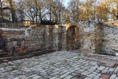 Gün batımı görünümü antik termal banyoları, Diocletianopolis, Hisarya kasaba, Plovdiv Bölge, Bulgaristan